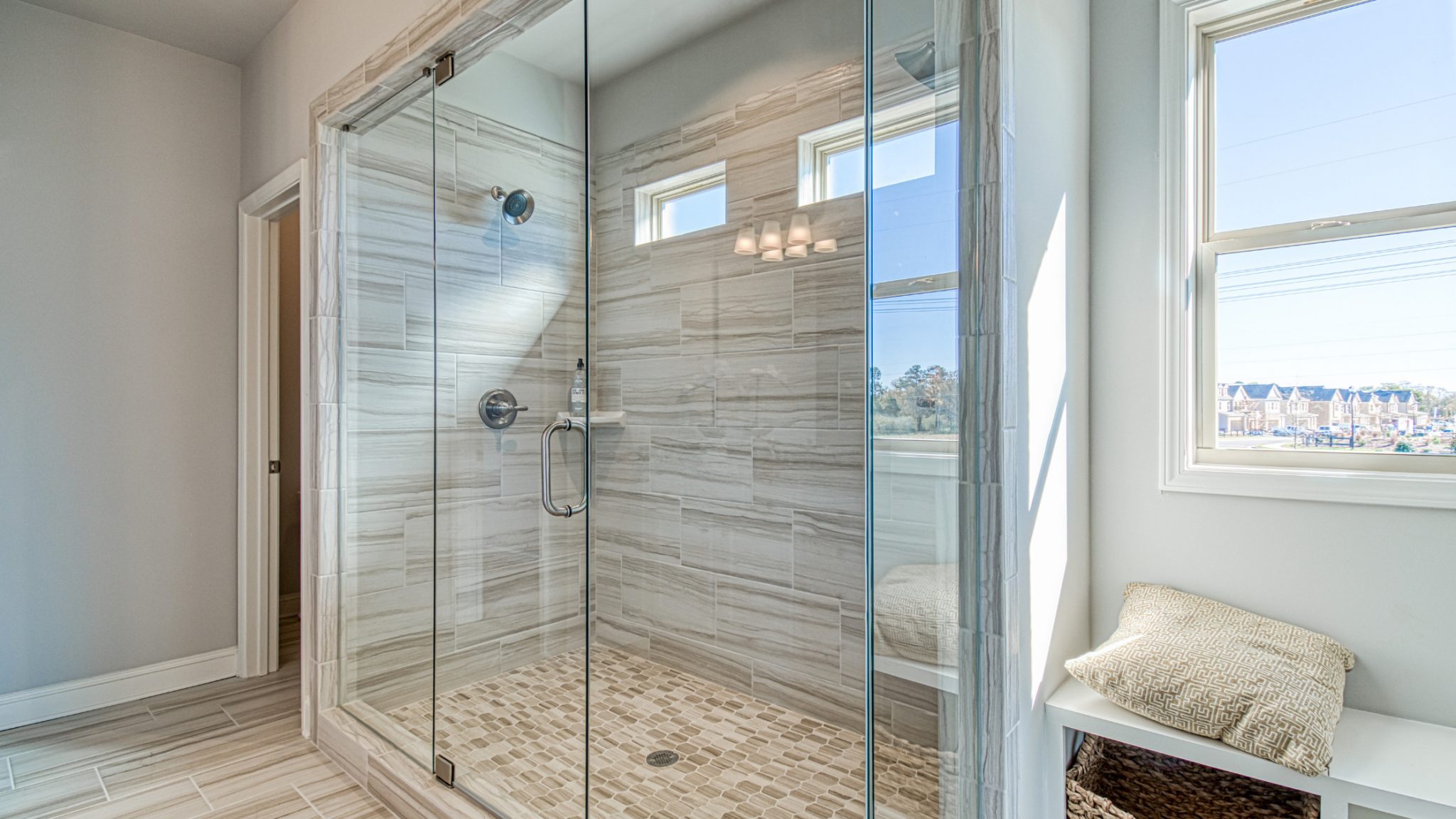 How To Clean A Glass Shower Door With Vinegar